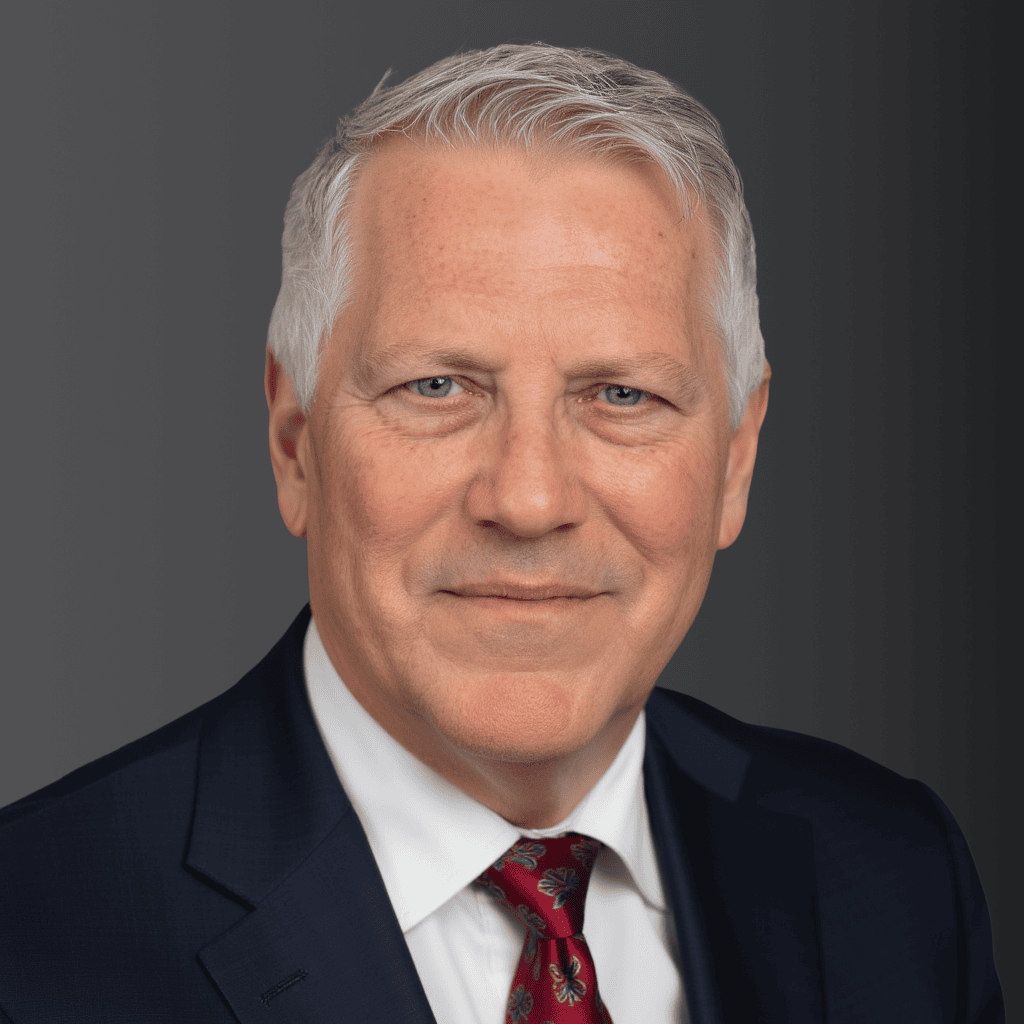 Lance Pearce headshot